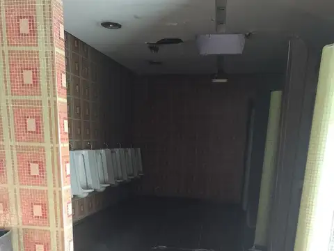 Local en Venta 30 años