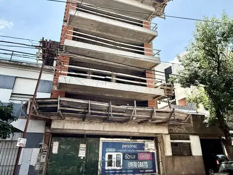 EMPRENDIMIENTO EN CONSTRUCCION 1 Y 2 AMB