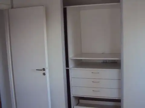 Vendo Dto 2 ambientes con Cochera