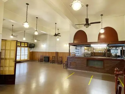 Local en Venta Via Pública