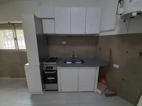 Depto Tipo Casa en Alquiler de 2 ambientes