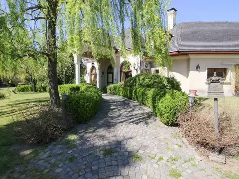 Casa en Alquiler de 3 dormitorios