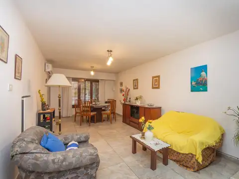 Casa en Venta en Olivos Uzal / Panamericana, USD 380.000