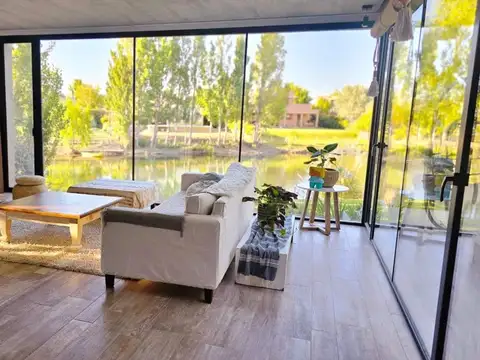 Casa 7 ambientes con 3 baños
