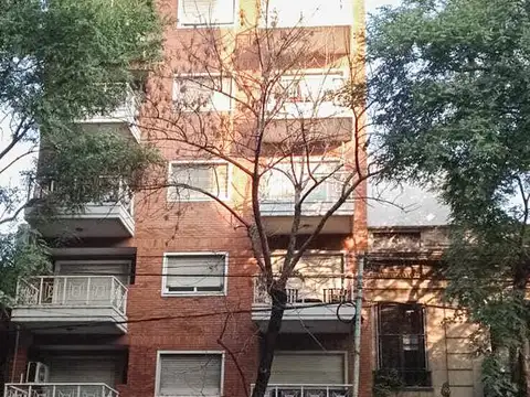 Av. Directorio 2290