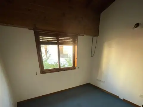 39 Entre 12 Y 13 , Piso PB