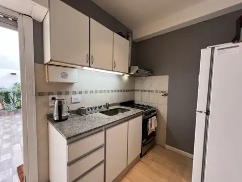 VENTA CASA DE 4 AMBIENTES EN PARQUE AVELLANEDA CAPITAL FEDERAL