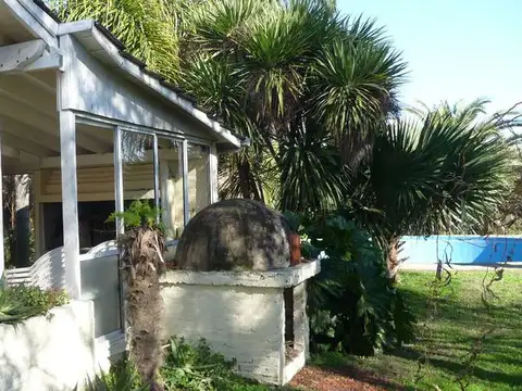 Encantadora Quinta - Fácil acceso desde Camino General Belgrano