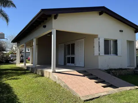 Casa en Venta en Colón Entre Ríos