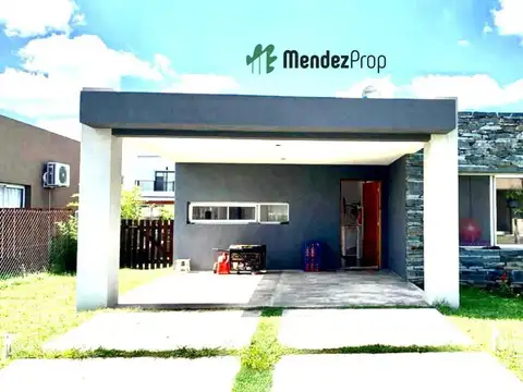 Casa En Alquiler En Barrio Laguna Azul