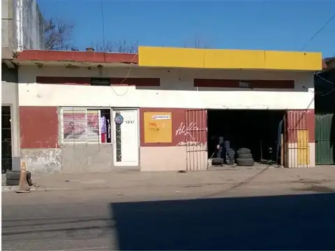 Casa en venta de 2 dormitorios c/ cochera en José C. Paz