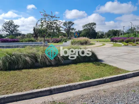 Terreno en Venta 30  mts Frente