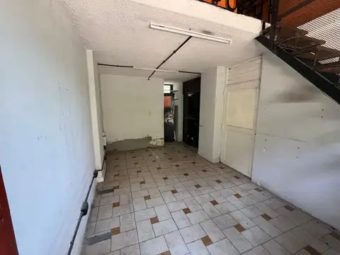 Local en Alquiler 50 años