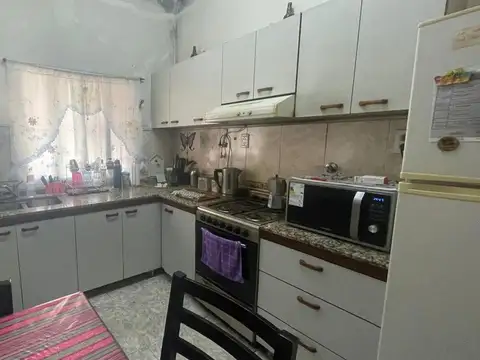 Casa en Venta en Lanus Oeste, USD 99.000