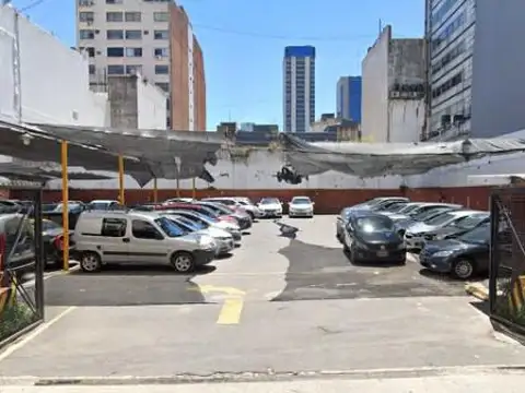 Terreno en Venta en Centro, USD 2.300.000