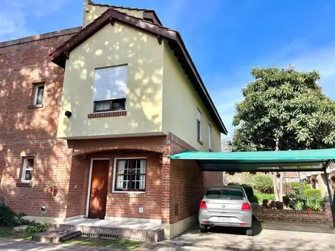 TRIPLEX en venta en San Miguel