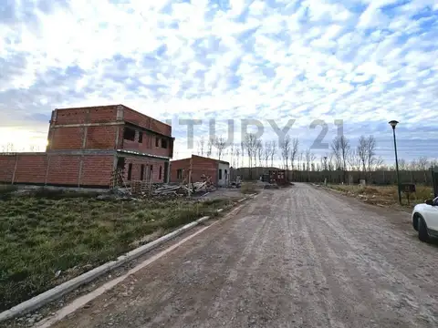 LOTE EN VENTA - LOTEO JUDICIALES - GRAL. FERNANDEZ ORO - RIO