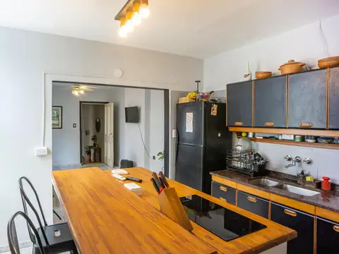 Depto Tipo Casa en Venta 50 años