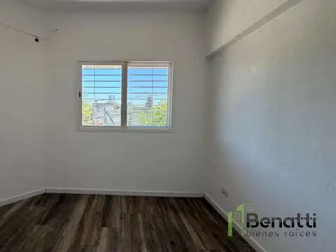 Dpto. en alquiler 3 amb. con terraza, balcón y parrilla