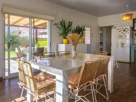 Casa en Venta en Parque Sicardi. Apto Credito