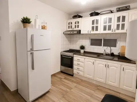 Alquiler Casa 1 Dormitorio con Patio y Pileta