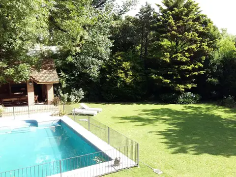 Casa en venta - Lomas Schoenstatt - San Isidro