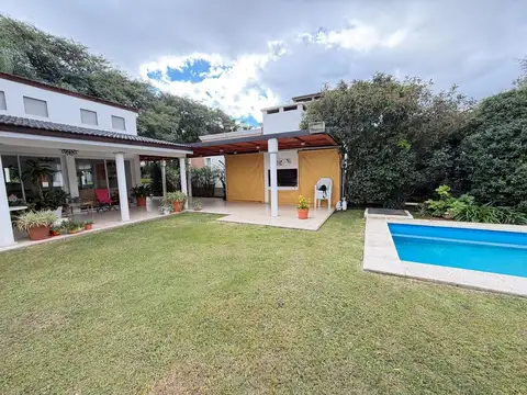 VENTA CASA 4 DORMITORIOS SAN ISIDRO VILLA ALLENDE