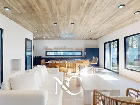 Casa en Venta con 1 cochera