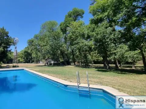 Gran fracción con chalet en venta en La Lonja, Pilar, sobre la  calle Ramos Mejía