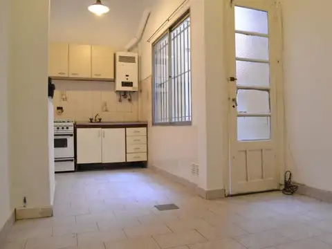 Depto Tipo Casa en Venta de 2 ambientes