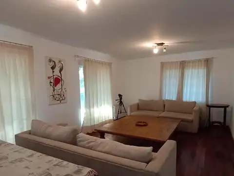 Casa en Alquiler 25 años