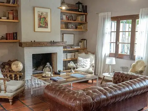 Casa en Alquiler de 4 dormitorios