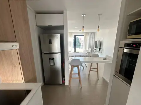 Departamento en Alquiler Temporal con 1 cocheras