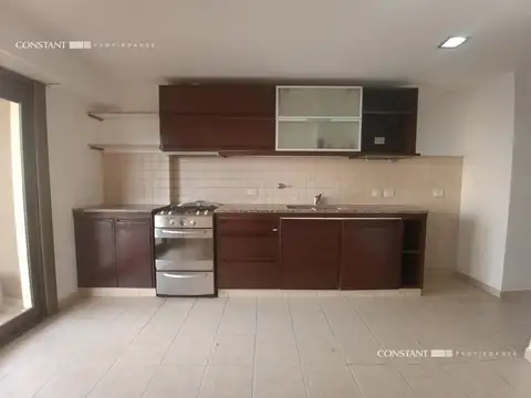 Departamento en Alquiler con 1 cocheras