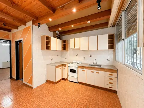 Depto Tipo Casa en Venta con 1 cocheras