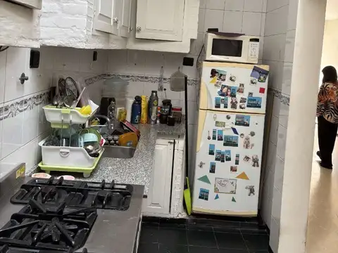 VENTA DEPTO. TIPO CASA DE 3 GRANDES AMBIENTES + TERRAZA, VILLA CRESPO.