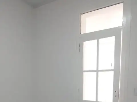 Depto Tipo Casa en Alquiler en Villa Lugano, $ 750.000