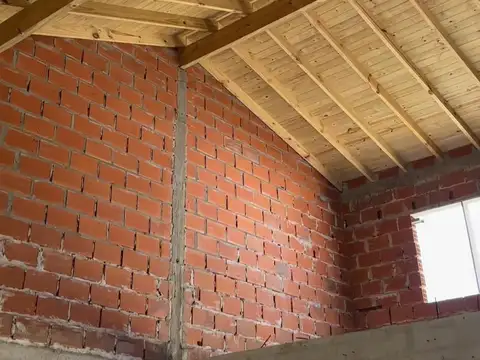 Calle 39 entre 7 y 8 500