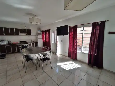 Dúplex en venta de 2 dormitorios c/ cochera en San Bernardo
