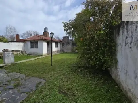 Casa en Venta con 1 cochera