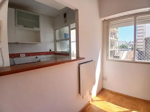 2 ambientes contrafrente, Luminoso, Lavadero 