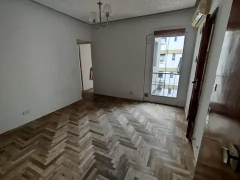Maure 2300, Piso 6