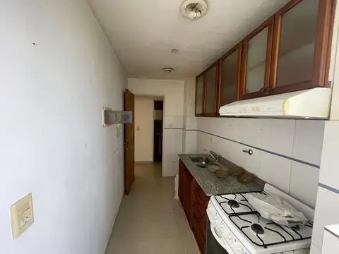 DEPARTAMENTO 3 AMBIENTES EN ALQUILER MERLO CENTRO