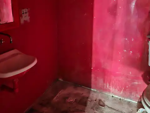 EXCELENTE LOCAL DE ESTILO CON TECHO DE BOVEDILLA