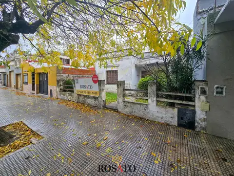 Venta Propiedad con Dos Viviendas sobre Lote Propio en Villa Lugano - A Reciclar