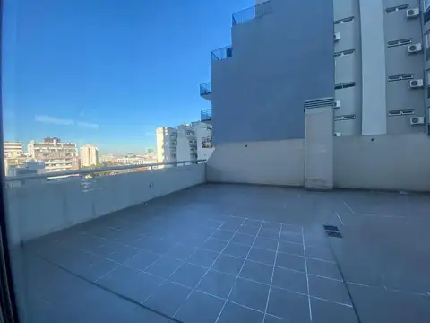 Departamento 5 ambientes con 2 baños