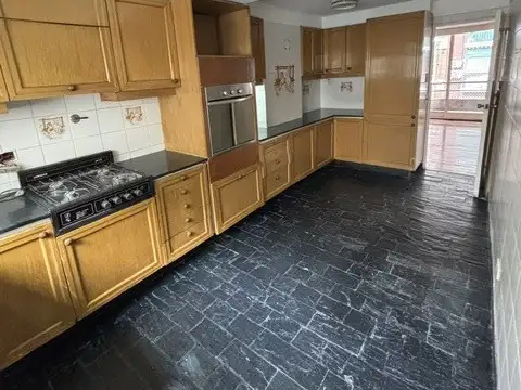 ALTO PALERMO 5 AMB. C/DEP. EN DUPLEX 5° Y 6° PISO 194m2tot.c/cochera