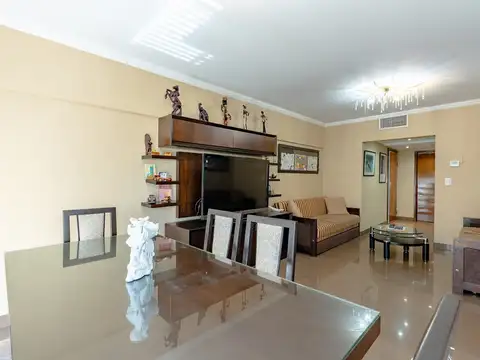 Departamento en Venta con 2 cocheras