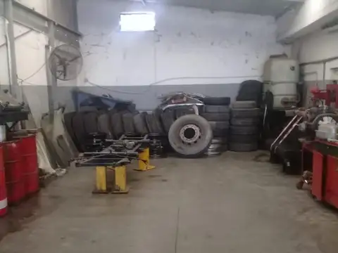 EXELENTE GALPON EN VENTA EN ZARATE