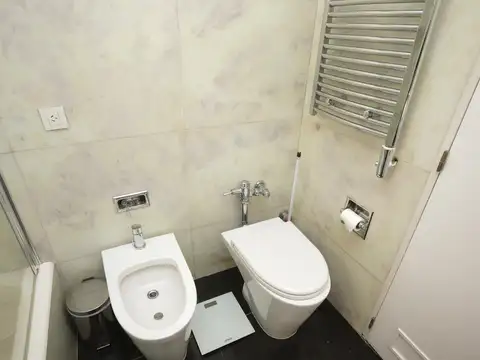 Departamento 5 ambientes con 4 baños